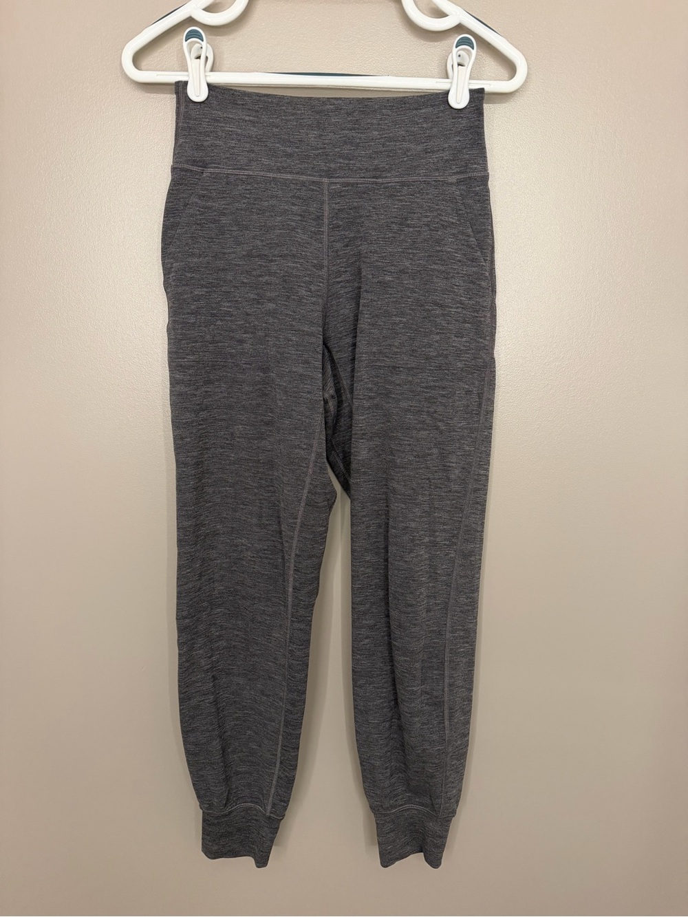 Lululemon Heather Gray Jogger Leggings